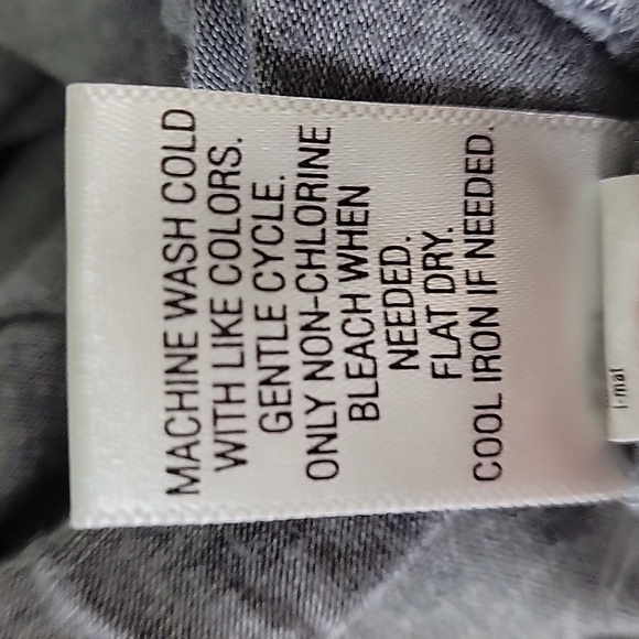 a:glow Gray Short-sleeve maternity shirt - Picture 11 of 12